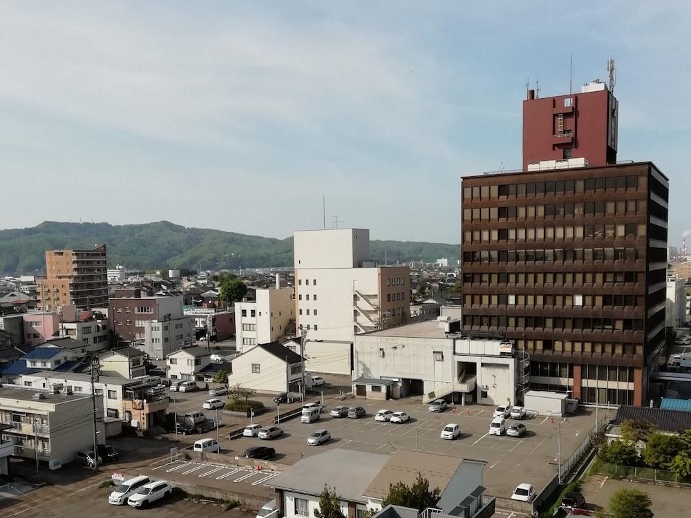 Apa Hotel Takaoka Marunouchi Bagian luar foto