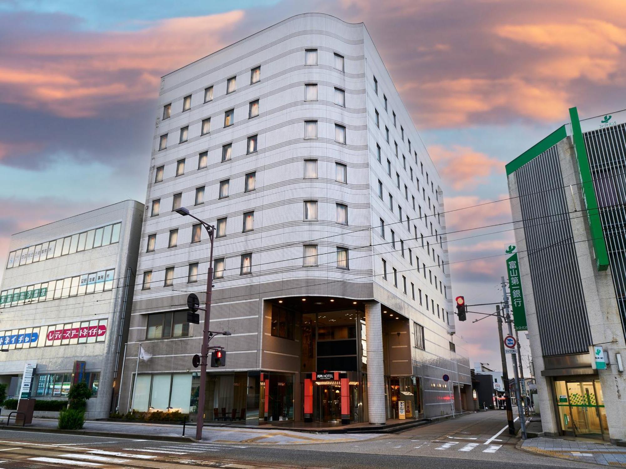 Apa Hotel Takaoka Marunouchi Bagian luar foto